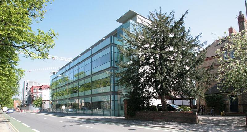 Chemistry Research Laboratory Photo of the Chemistry Research Laboratory from South Parks Road