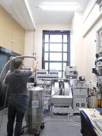 The Centre for Advanced ESR, located on the first floor of the Inorganic Chemistry Laboratory. 